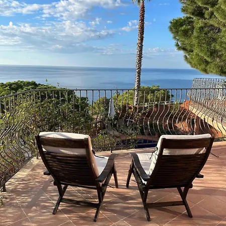 Caprice Lloret de Mar