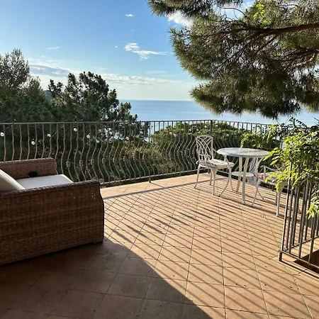 Villa Caprice *