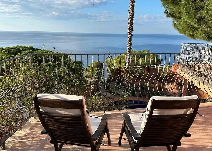 Caprice 滨海略雷特