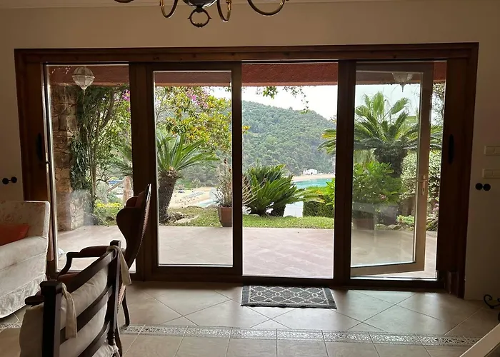 Caprice 滨海略雷特